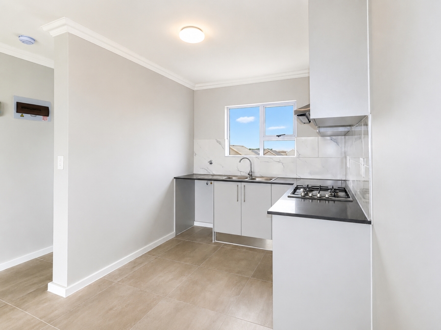 To Let 3 Bedroom Property for Rent in Sunningdale Western Cape